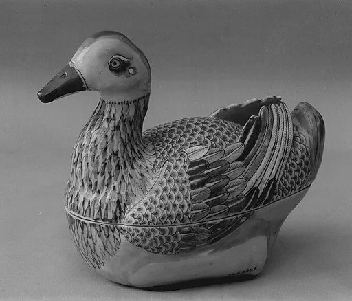 Tureen with cover