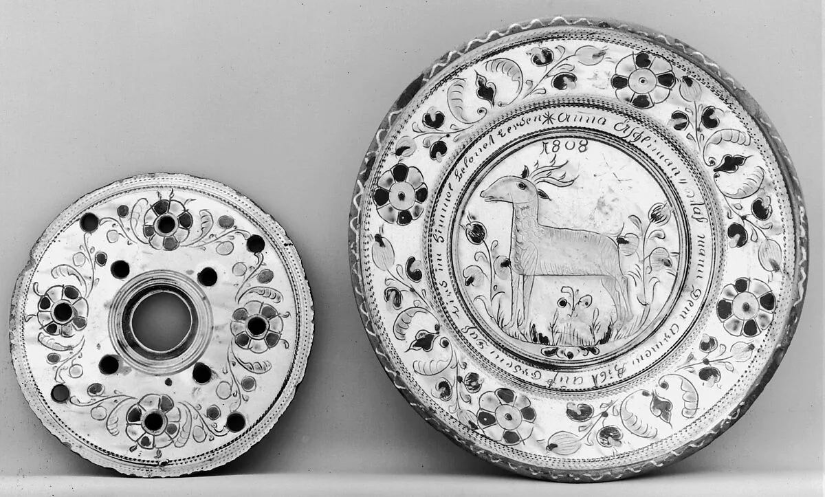 Plate or platter with drainer — Unknown