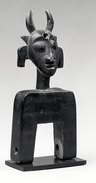 Heddle Pulley with Figure — Unknown