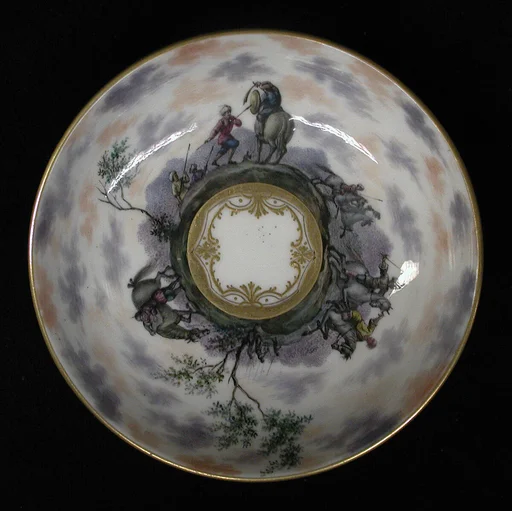 Saucer (part of a service)