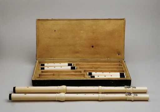 Pair of Transverse Flutes