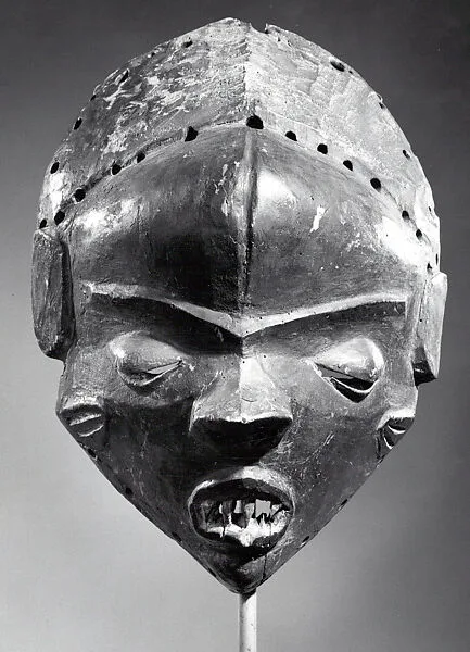 Mask (Mbuya) — Unknown