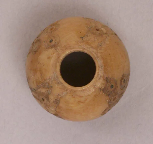 Button or Bead