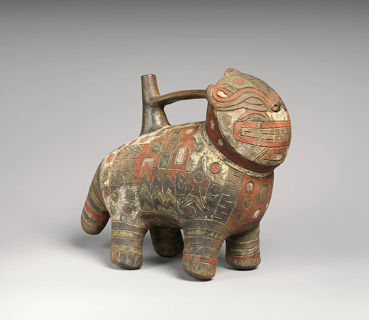 Feline-shaped spout-and-bridge bottle — Paracas artist(s)