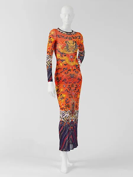 "Dragon Robe" — Vivienne Tam