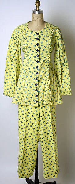 Ensemble — Betsey Johnson