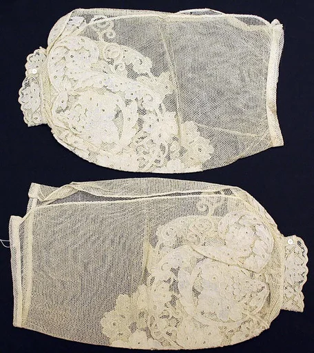 Undersleeves