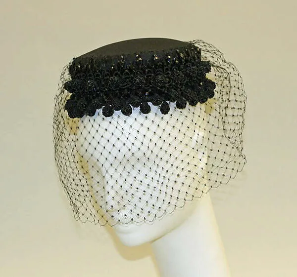 Pillbox hat — Pierre Balmain|House of Balmain