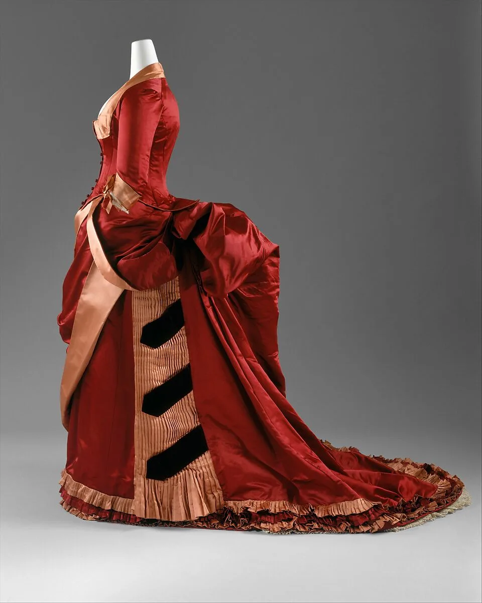 Dinner dress — Mme. Grapanche