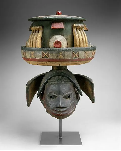 Helmet Mask (Gelede) — Unknown