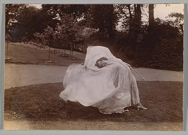 Loie Fuller Dancing — Samuel Joshua Beckett