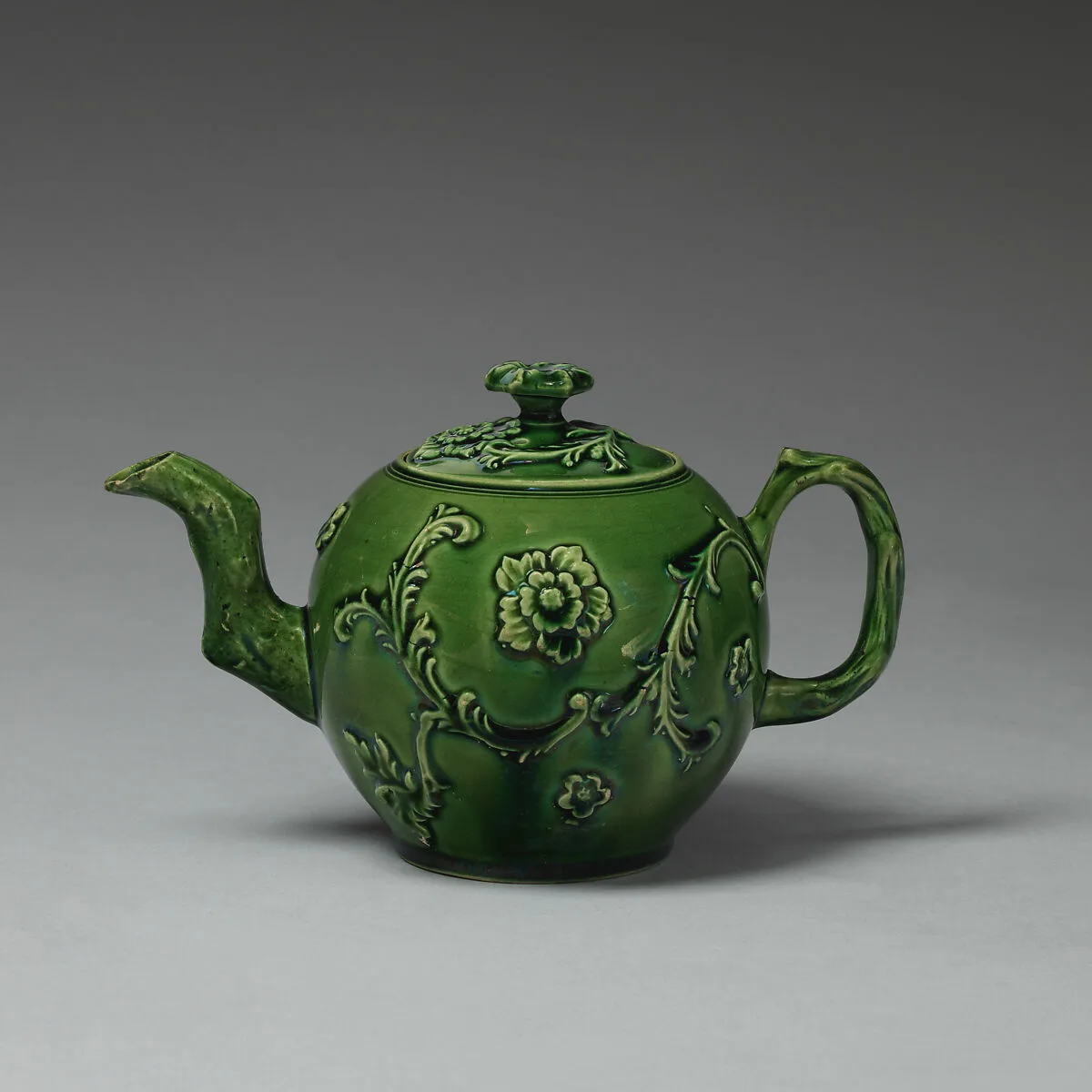 Teapot — Whieldon type|Wood