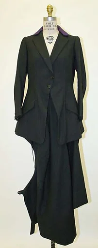 Riding habit