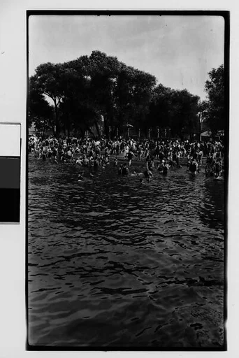 [Bathers in the Bronx, New York City]