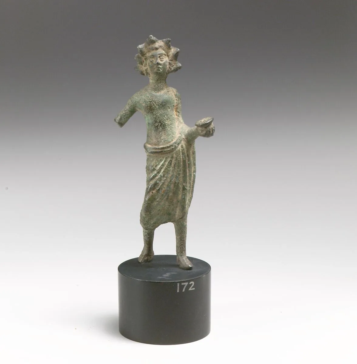 Bronze statuette of a priest or offrant — Unknown