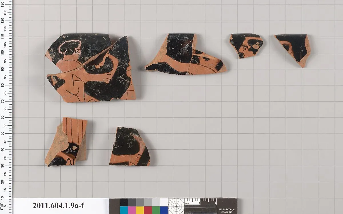 Terracotta fragments of a kylix (drinking cup) — Unknown