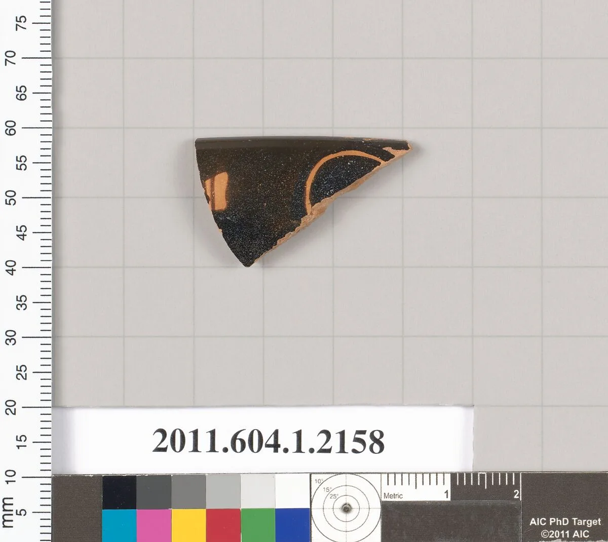 Terracotta rim fragment of a kylix (drinking cup) — Unknown