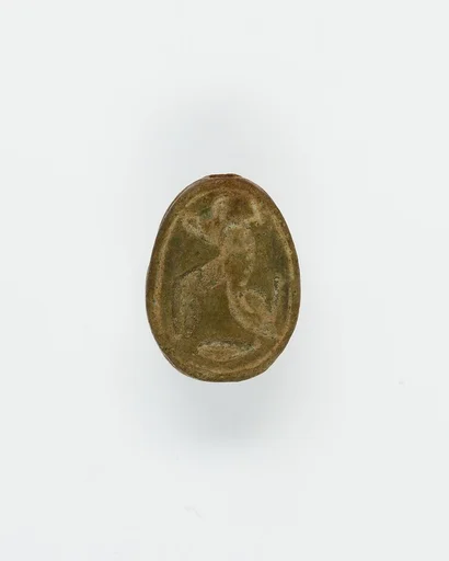 Scarab depicting a griffin