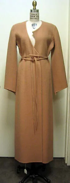 Coat — Geoffrey Beene