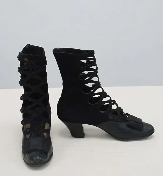 Boots — Unknown
