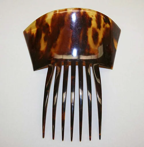 Comb