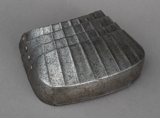Toe Cap and Lames for a Right Foot Defense (Sabaton)