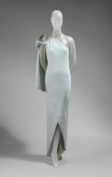 Evening dress — Cristobal Balenciaga|House of Balenciaga