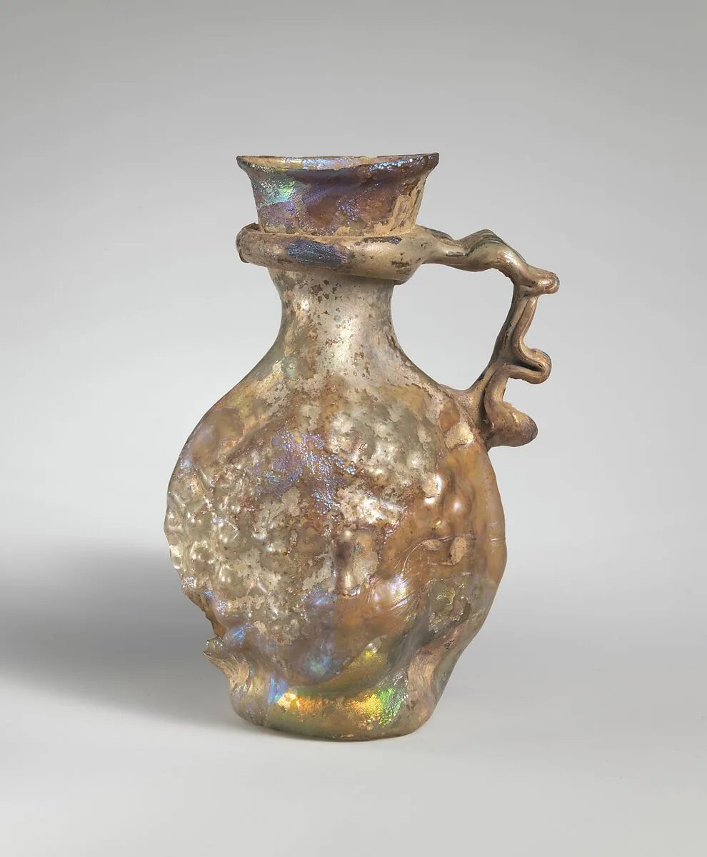 Glass double head-shaped flask — Unknown