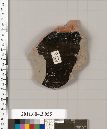Terracotta fragment of a lekanis lid (covered dish)