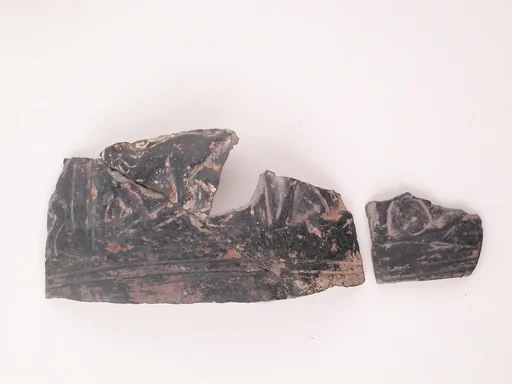 Vase fragment