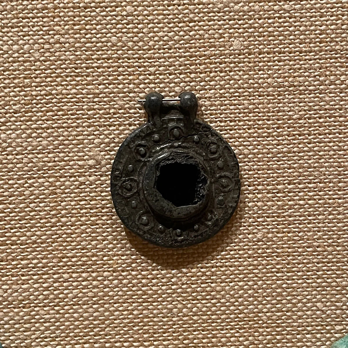 Pendant — Unknown