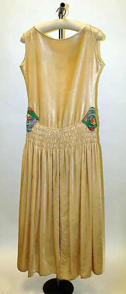 Evening ensemble — Edward Molyneux