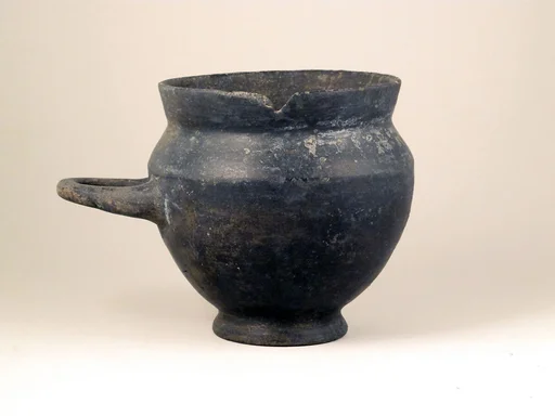 Dish with lid