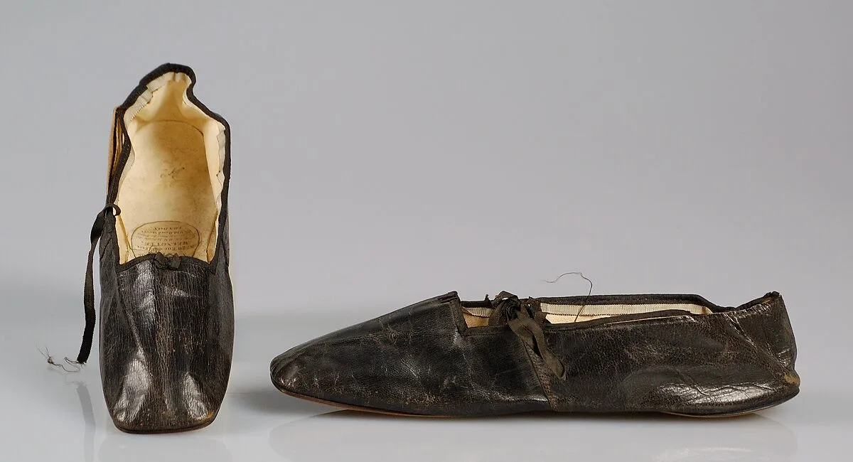 Slippers — Melnotte
