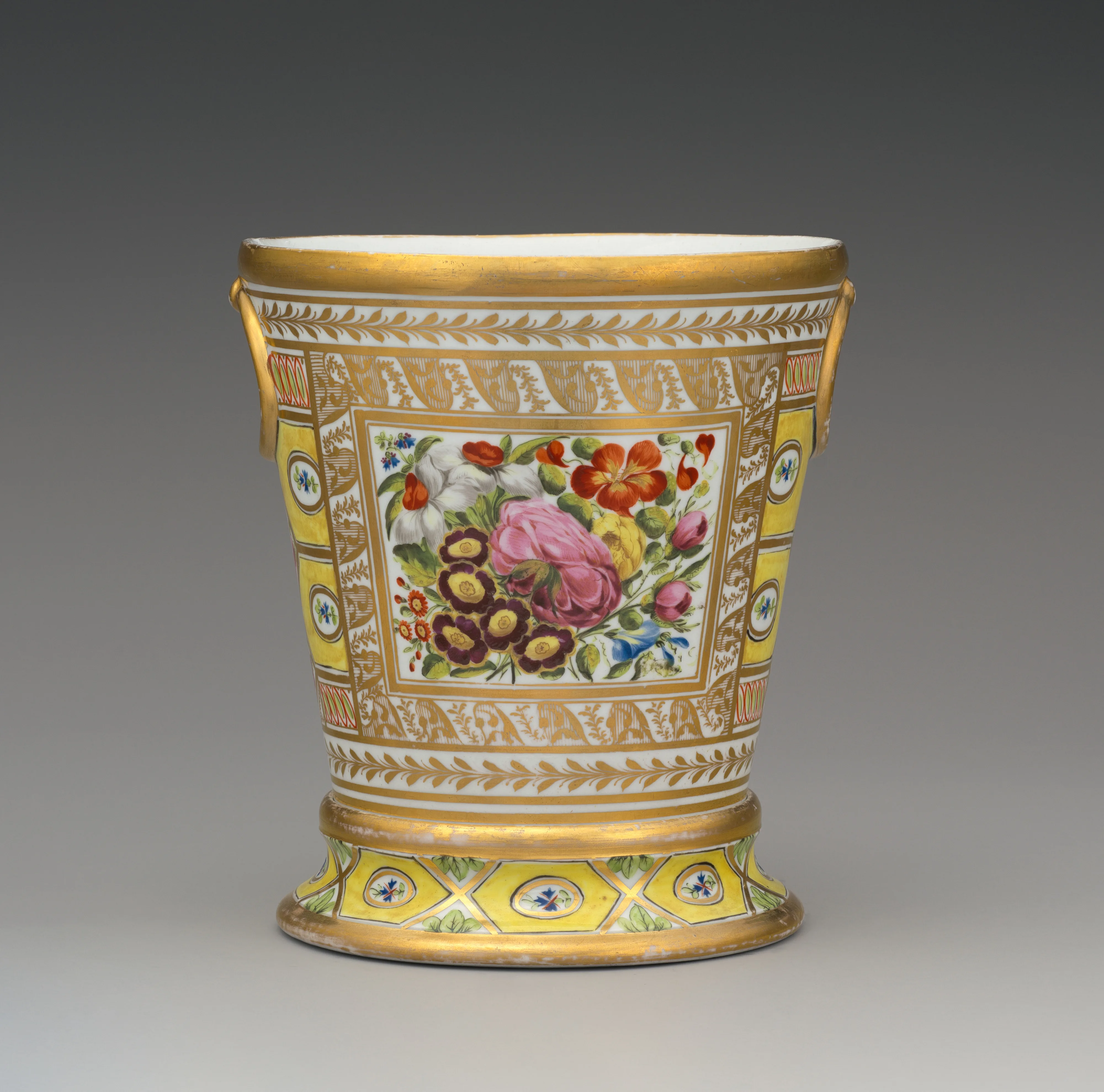 Cachepot with stand (one of a pair) — Coalport|Thomas Baxter