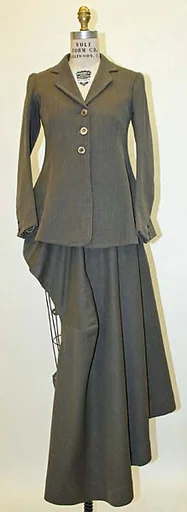 Riding habit