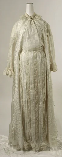 Tea gown
