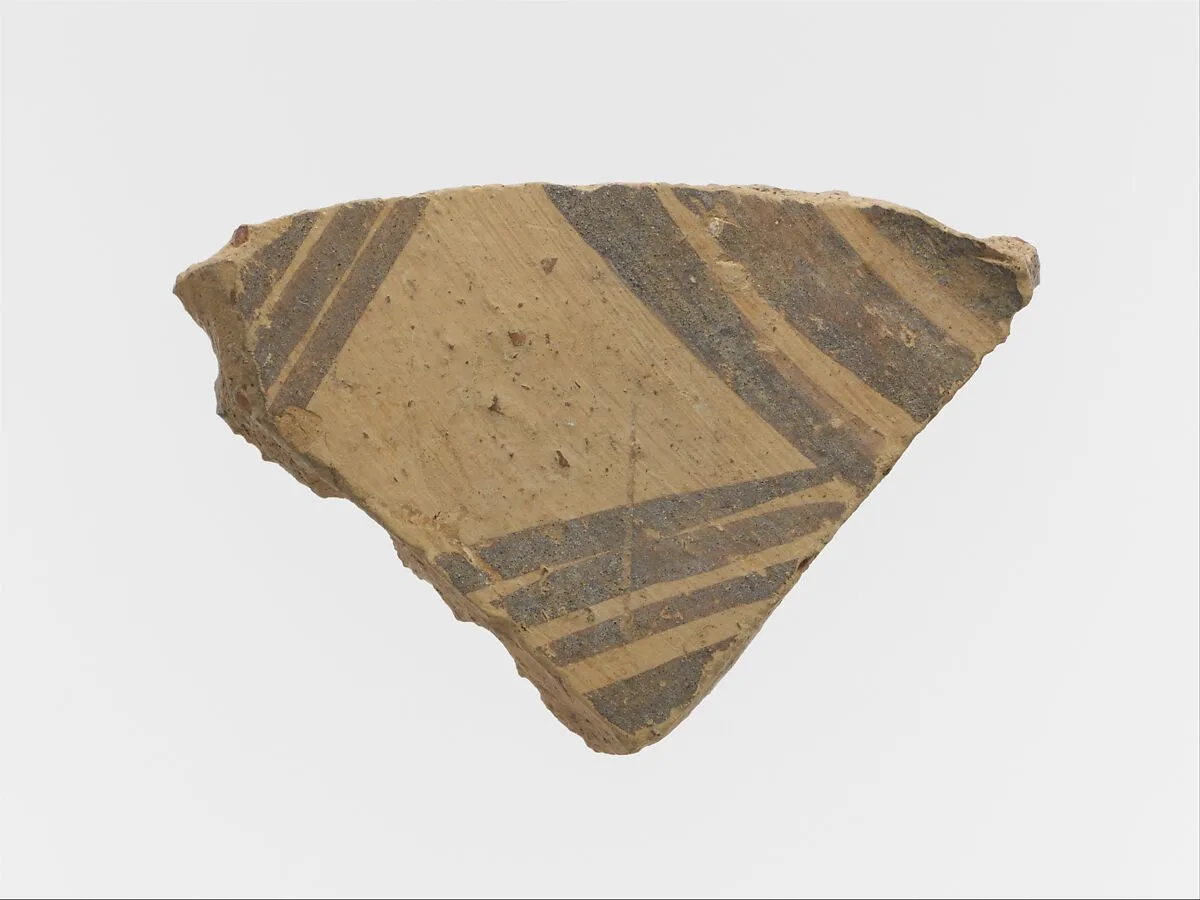 Terracotta vessel fragment with linear decoration — Unknown