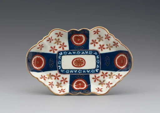 Spoon tray (part of a service)