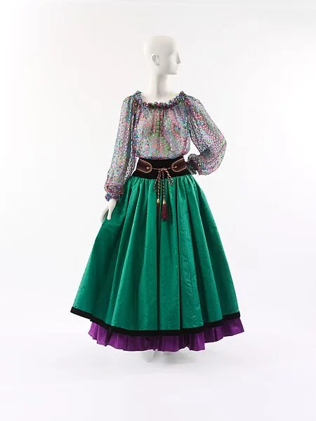 Ensemble — Yves Saint Laurent|Massaro|Yves Saint Laurent