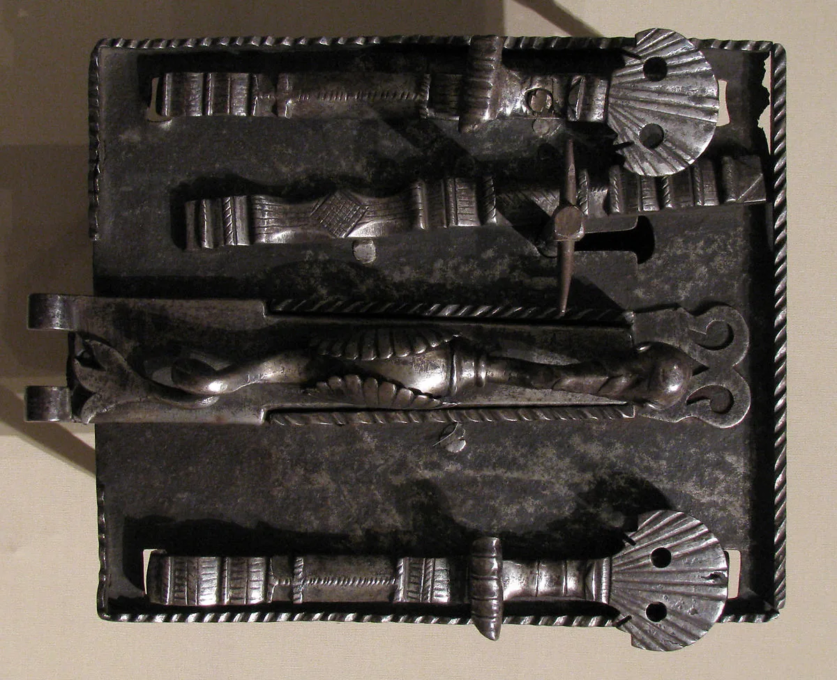 Coffer lock and key — Unknown