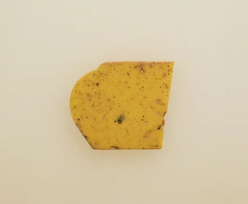 Glass mosaic inlay fragment