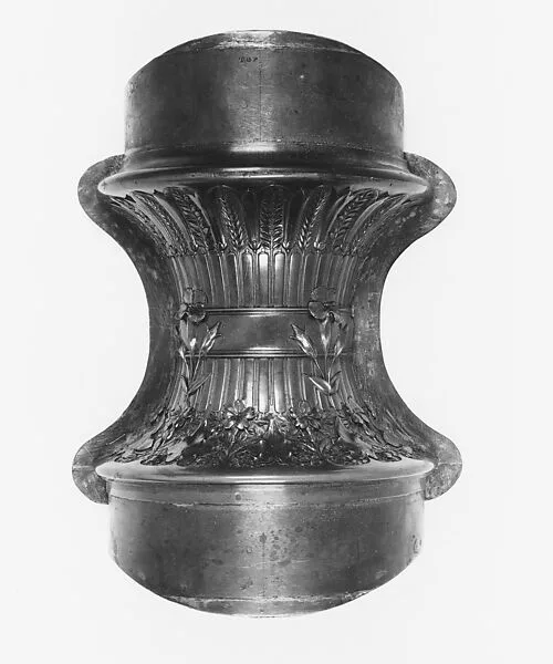 Full-size patterns for facsimiles of front and back halves of rim and neck of Bryant Vase — Tiffany & Co.