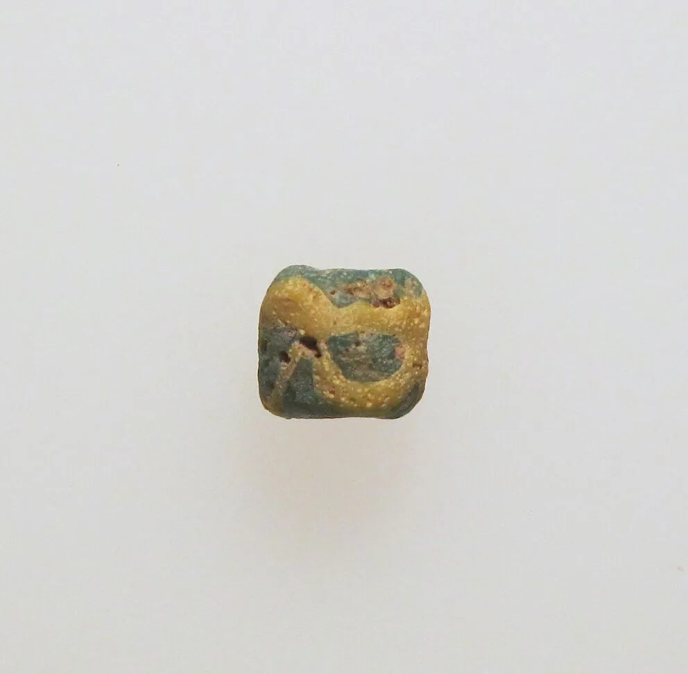 Glass bead — Unknown