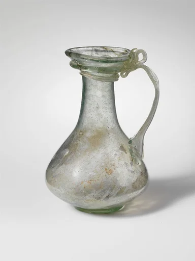 Glass jug