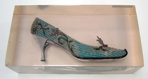 Evening shoes