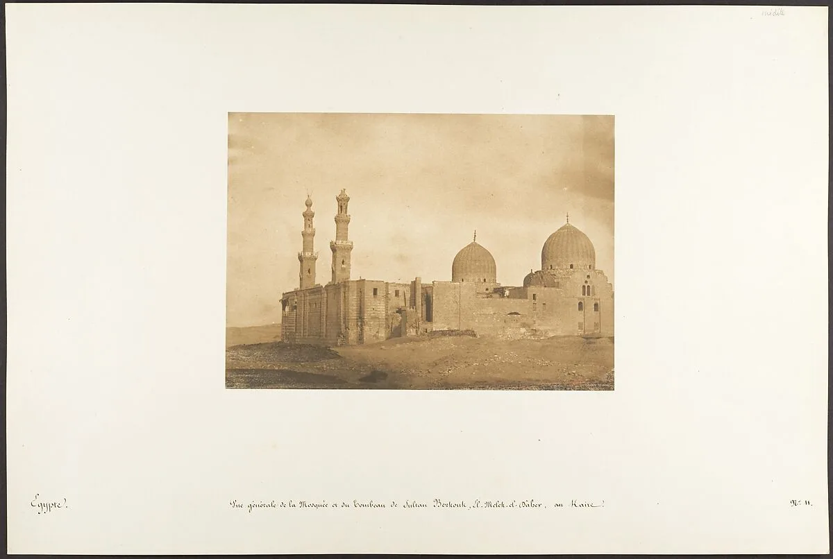 Vue générale de la Mosquée et du Tombeau de Sultan Bezkouk, El-Melek-el-Dâher, au Kaire — Maxime Du Camp