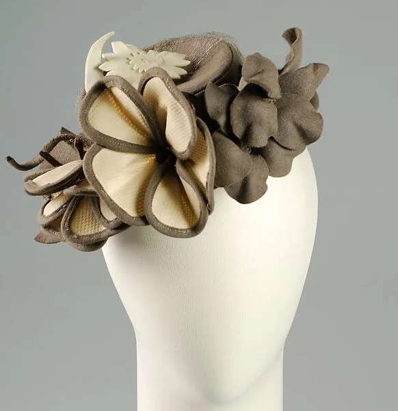 Doll hat — Selbine