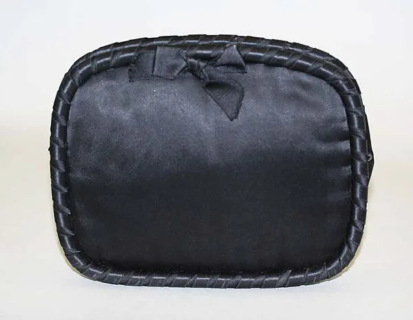 Evening clutch — Cristobal Balenciaga|House of Balenciaga