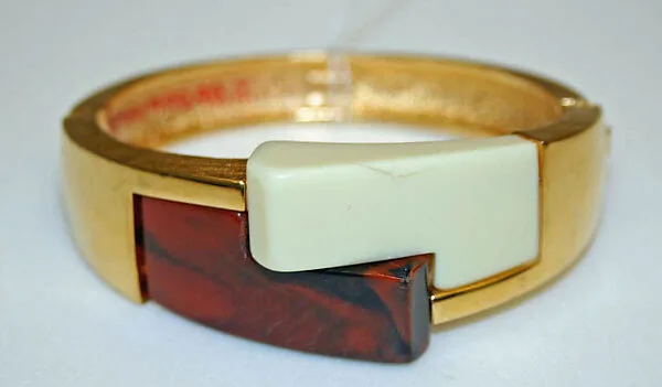 Bracelet — Trifari